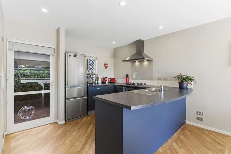 9/48a Exmouth Road Northcote_4