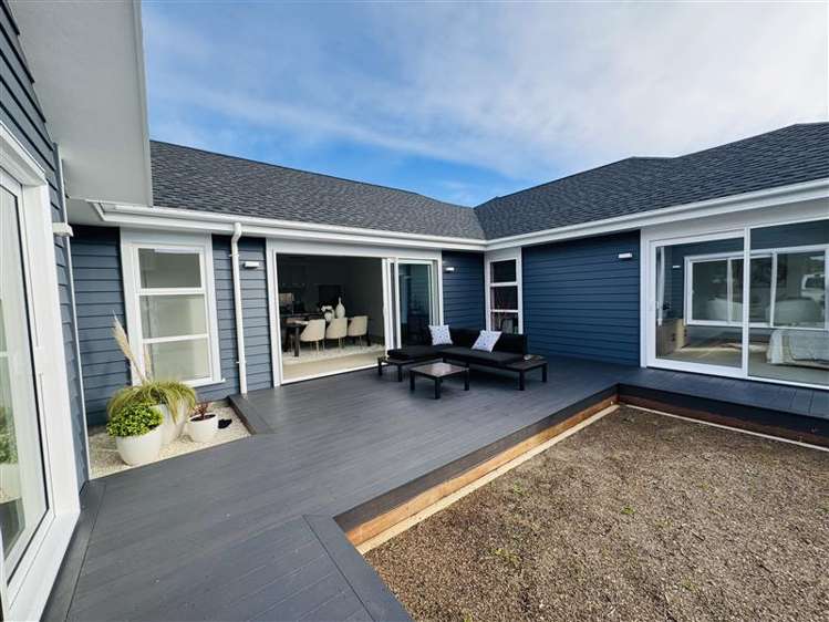 8 Hayley Court Wainui_16