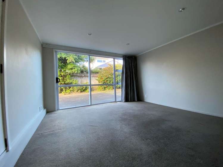 2/38 Byron Avenue Takapuna_7