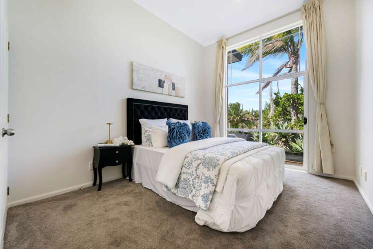 31 Cricklade Terrace Windsor Park_12