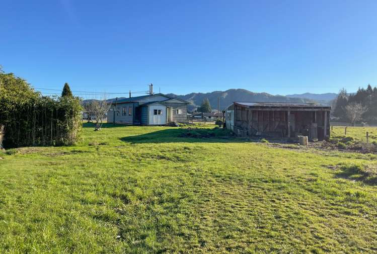 1-3 Main Street Reefton_12