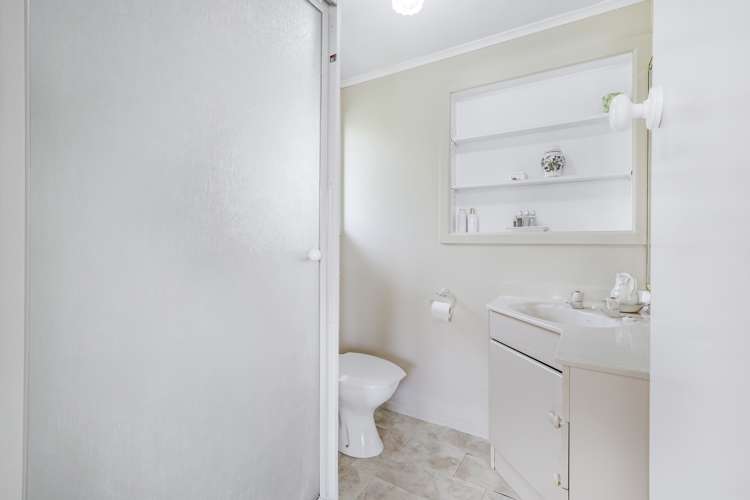 3 Kelly Place Chartwell_25