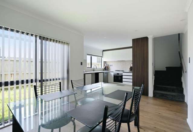 5/72 Howe Street 10679_3
