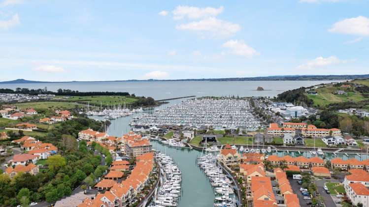 42 Parkwood Crescent Gulf Harbour_22