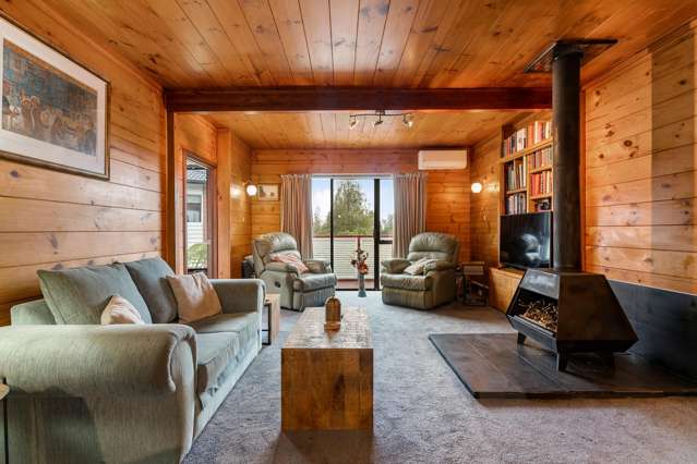 CHARACTER & CHARM, 767m2 FREEHOLD