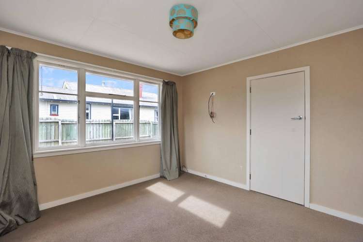111 Creek Road Allenton_10