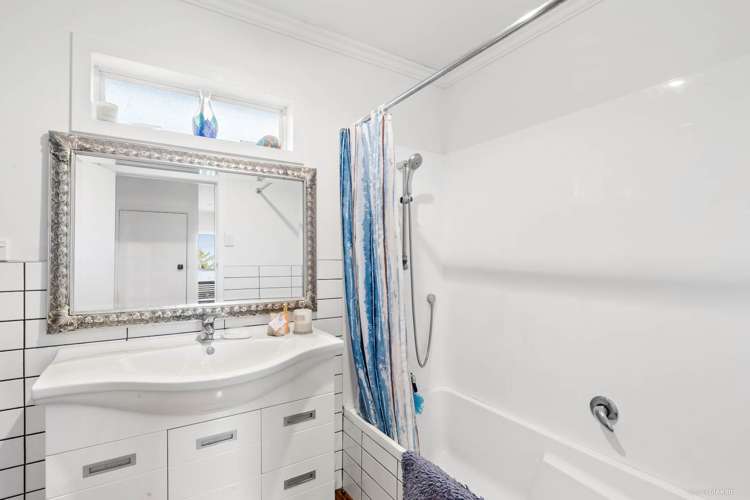 1/19 Fordham Street Beach Haven_4