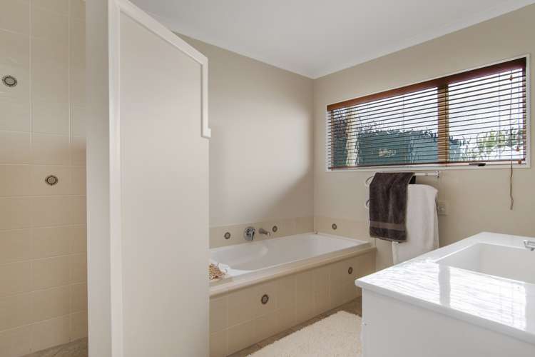 8 Highfields Drive Katikati_15