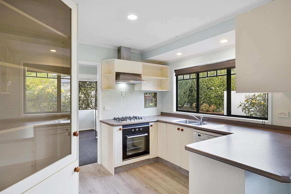 6 Pararewa Drive_2