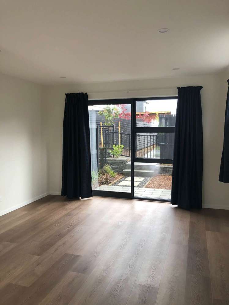 2/478 West Coast Road Glen Eden_3