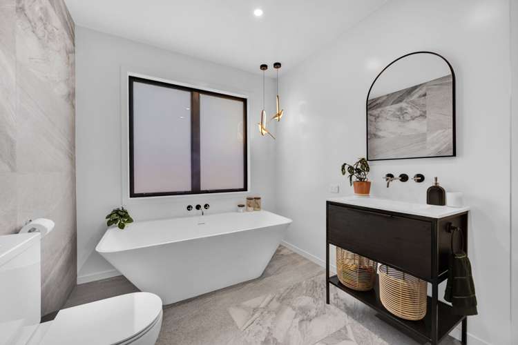 25 County Drive Hawera_39