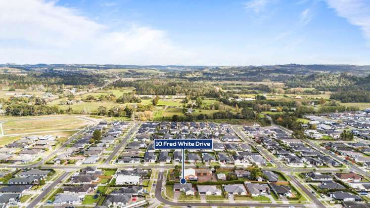 10 Fred White Drive Kumeu_16