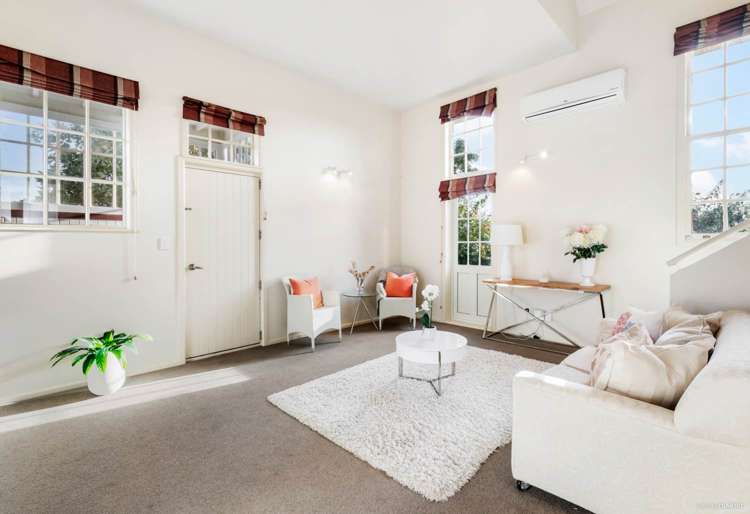 35 Montilla Place Manurewa_1