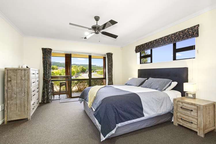 1 Grace Nicholls Grove Riverstone Terraces_13