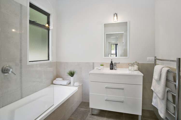 89 Cedar Street Maungaraki_13