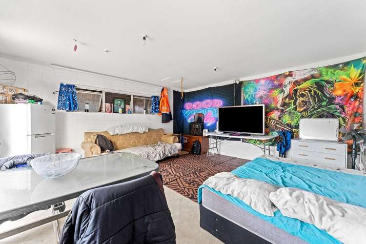 16 Puriri Road_4