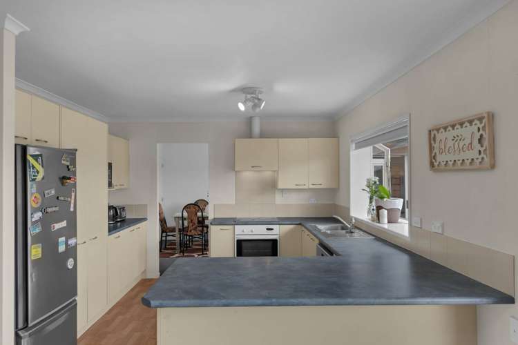 46 Medvale Avenue Flat Bush_6