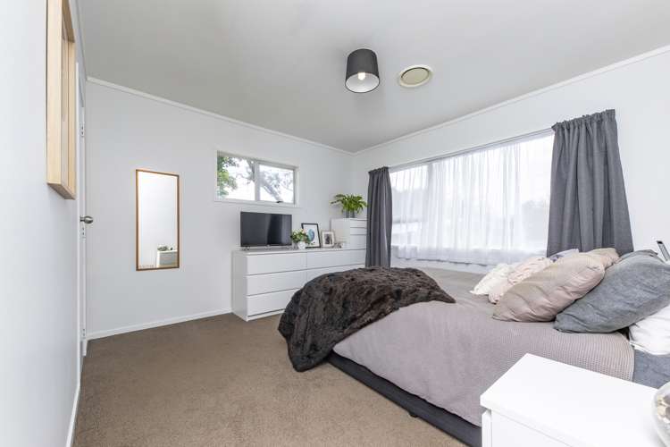 21 Seakens Way Glen Eden_7