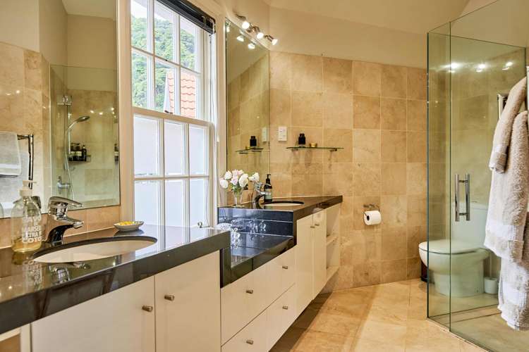 60 Cheviot Road Lowry Bay_19