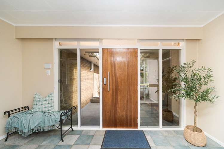 65 Wikiriwhi Crescent Awapuni_24