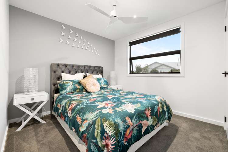 15 Saint Thomas Avenue Pyes Pa_13