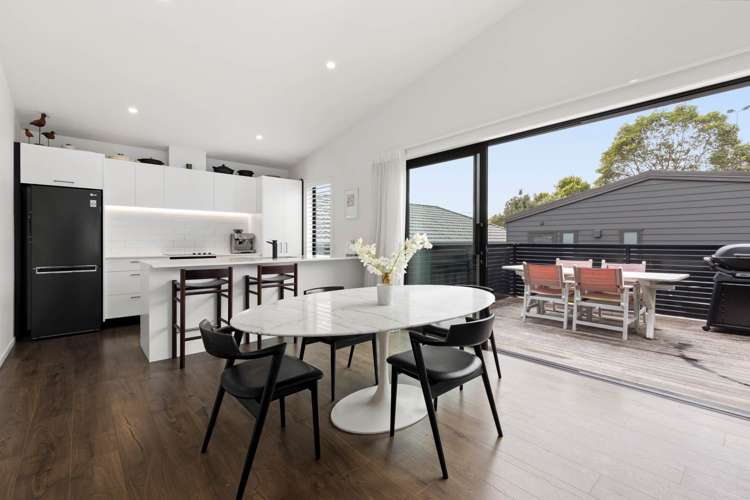 9b William Bayes Place Red Beach_6