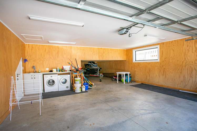 88 Grange Road Hahei_25