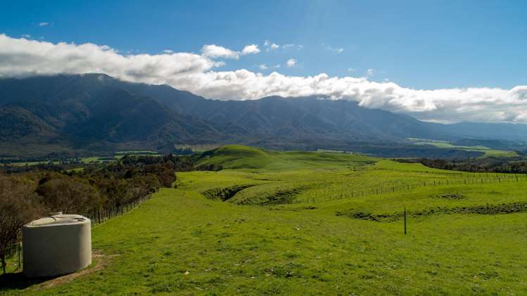 Quartz Range Road Bainham_13