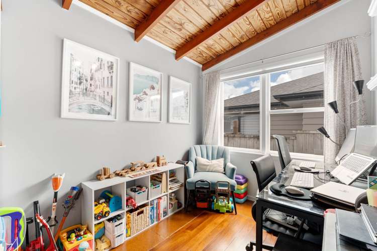 3 Crompton Road Massey_14