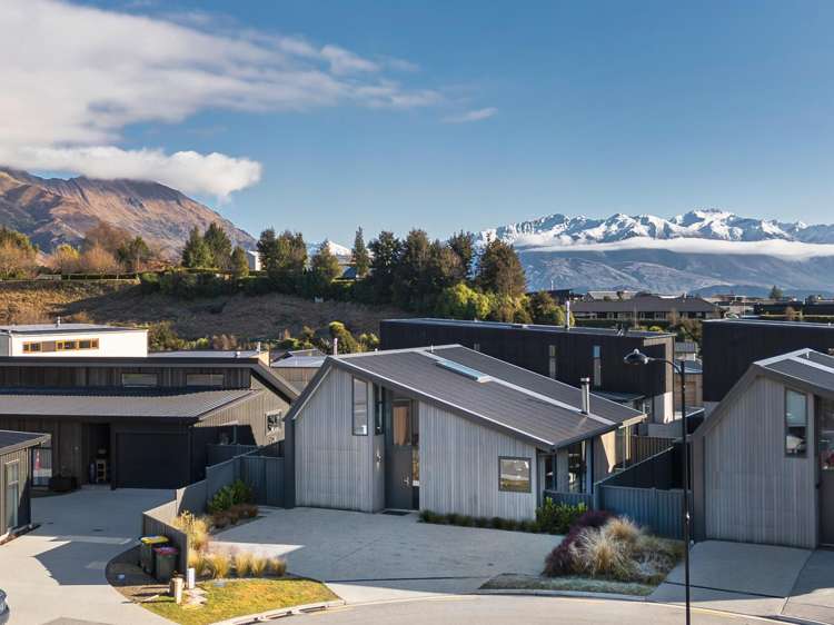 11 Cleland Close Wanaka_2