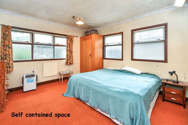 78 Clark Road Pahurehure_12