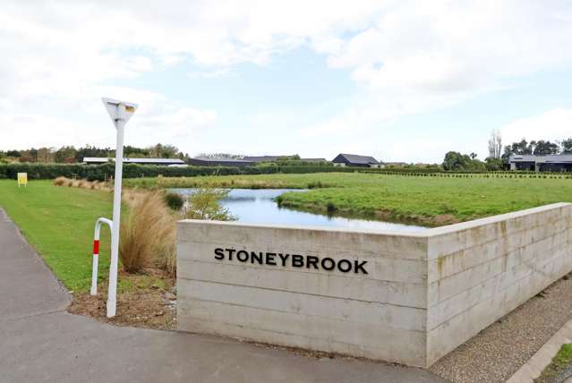 "Stoneybrook Lane"