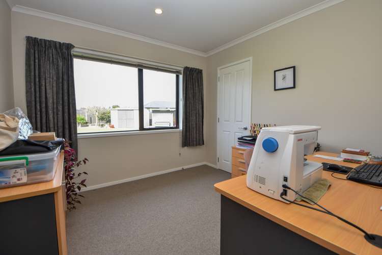 5 The Glade Carterton_16