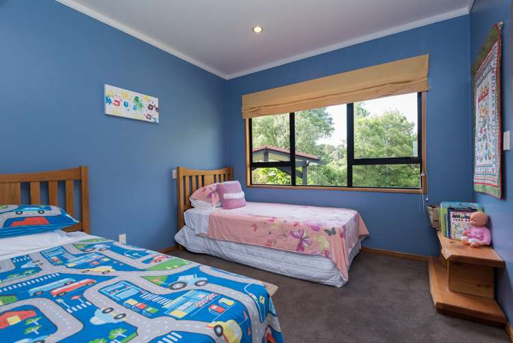 82 Harry Dreadon Road Opaheke_11