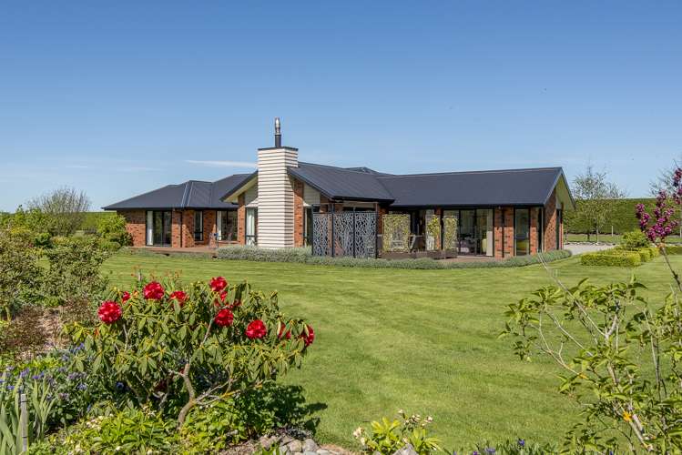 3893 Old West Coast Road Sheffield_2