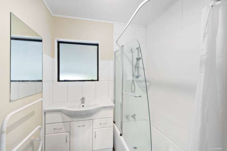 2/65 Eskdale Road Birkdale_11