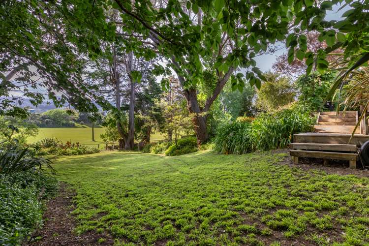 124 Renown Road Raumati South_17