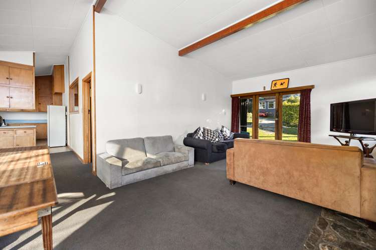 98 Thompson Street Queenstown_11