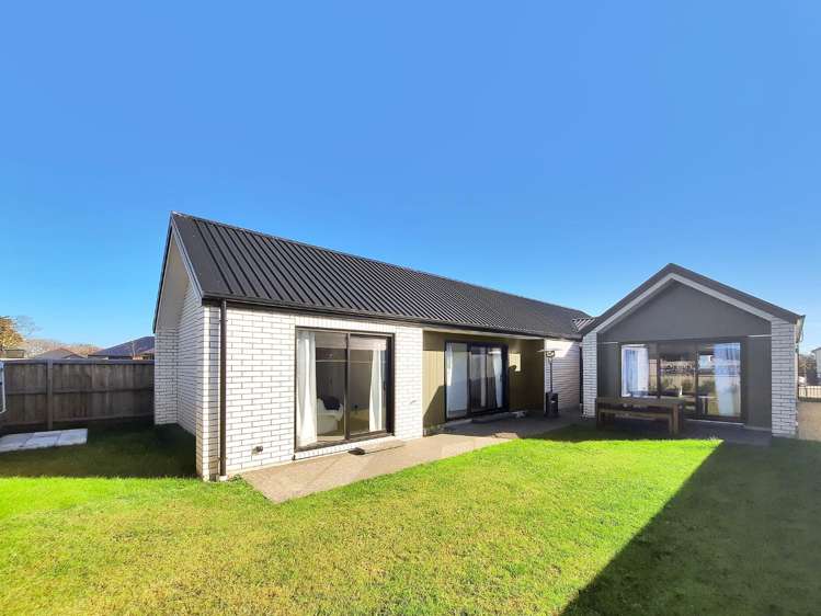 8 Cousins Street 500171_9