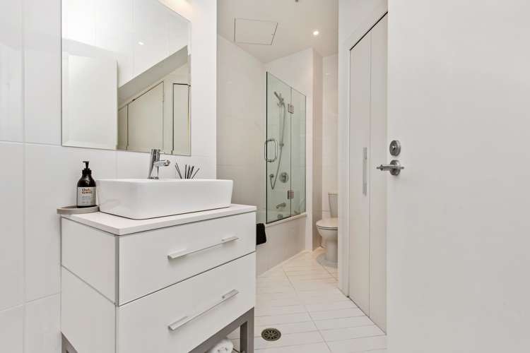 4d/21 Hargreaves Street Auckland Central_18