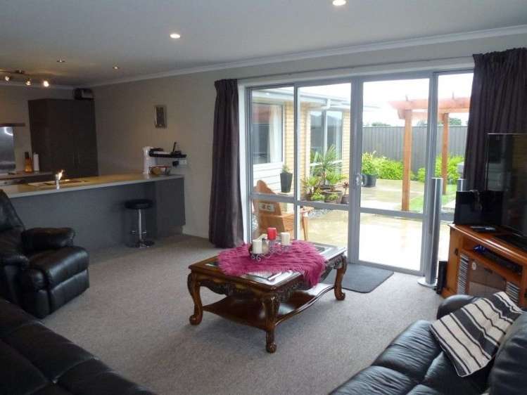 148 Coulson Road Paroa_9