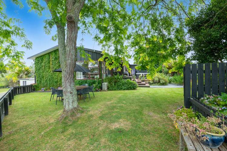 119 Awaroa Road Helensville_8