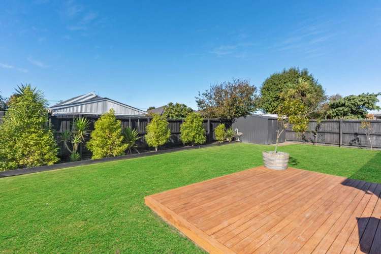 52 Greenhaven Drive Burwood_18