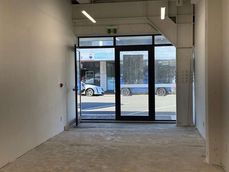 221 High Street Hutt Central_6