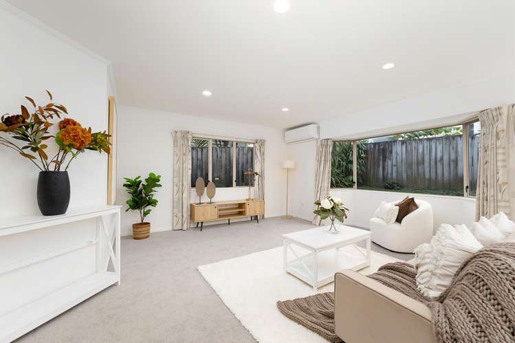 17A Tirimoana Road Te Atatu South_14