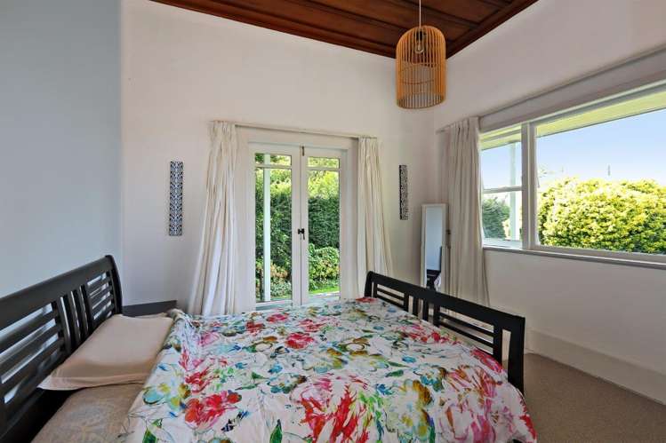 1018 Railway Road South Longlands_7