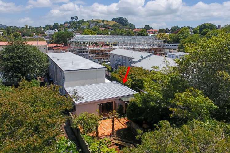 1/13 Armadale Road Remuera_11