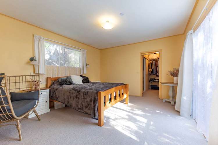 221 Laingholm Drive Laingholm_11