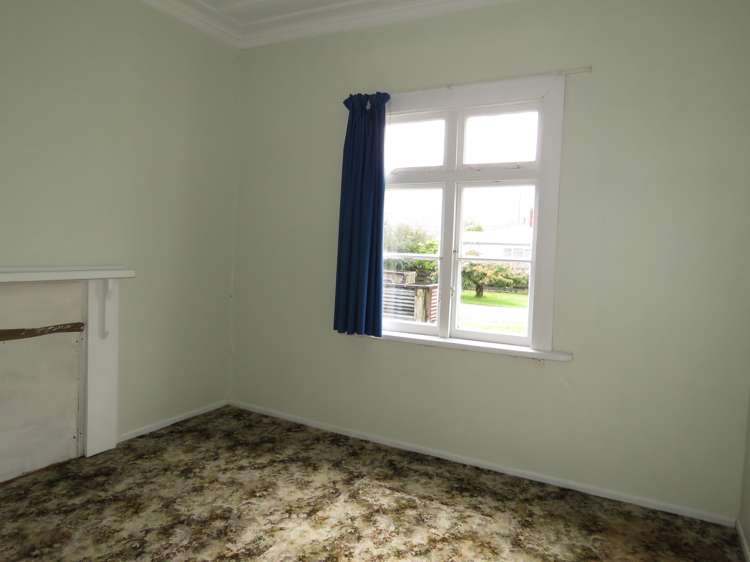 8 Ranft Street Reefton_7