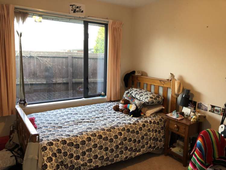 2/5 Murfitt Place Sockburn_11